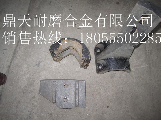山東建友180站混凝土攪拌機襯板、中葉片、攪拌臂廠(chǎng)家報價(jià)