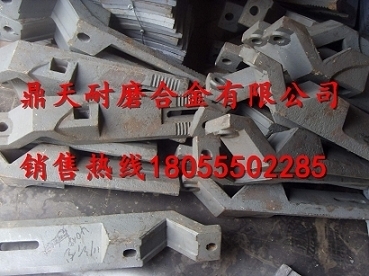 無(wú)錫華通4000瀝青攪拌主機多元素合金側攪拌臂、好質(zhì)量鍋底襯板價(jià)格